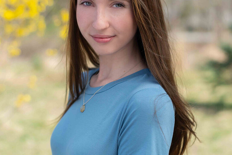 College Seniors Prepare for the job Market with headshots